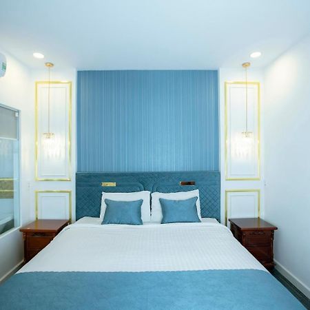 Hotel Khach San Quoc Te Cà Mau Esterno foto